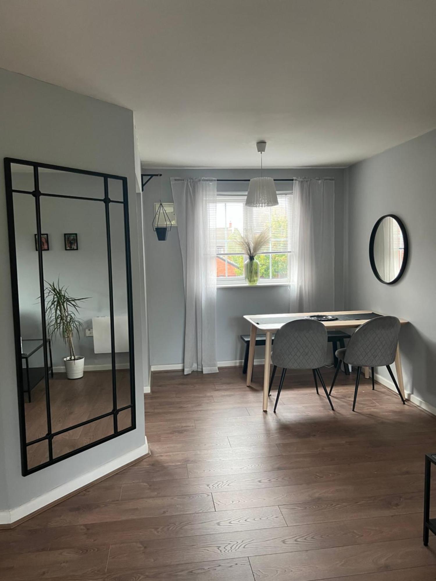 Warrington Apartment Great Sankey Eksteriør billede